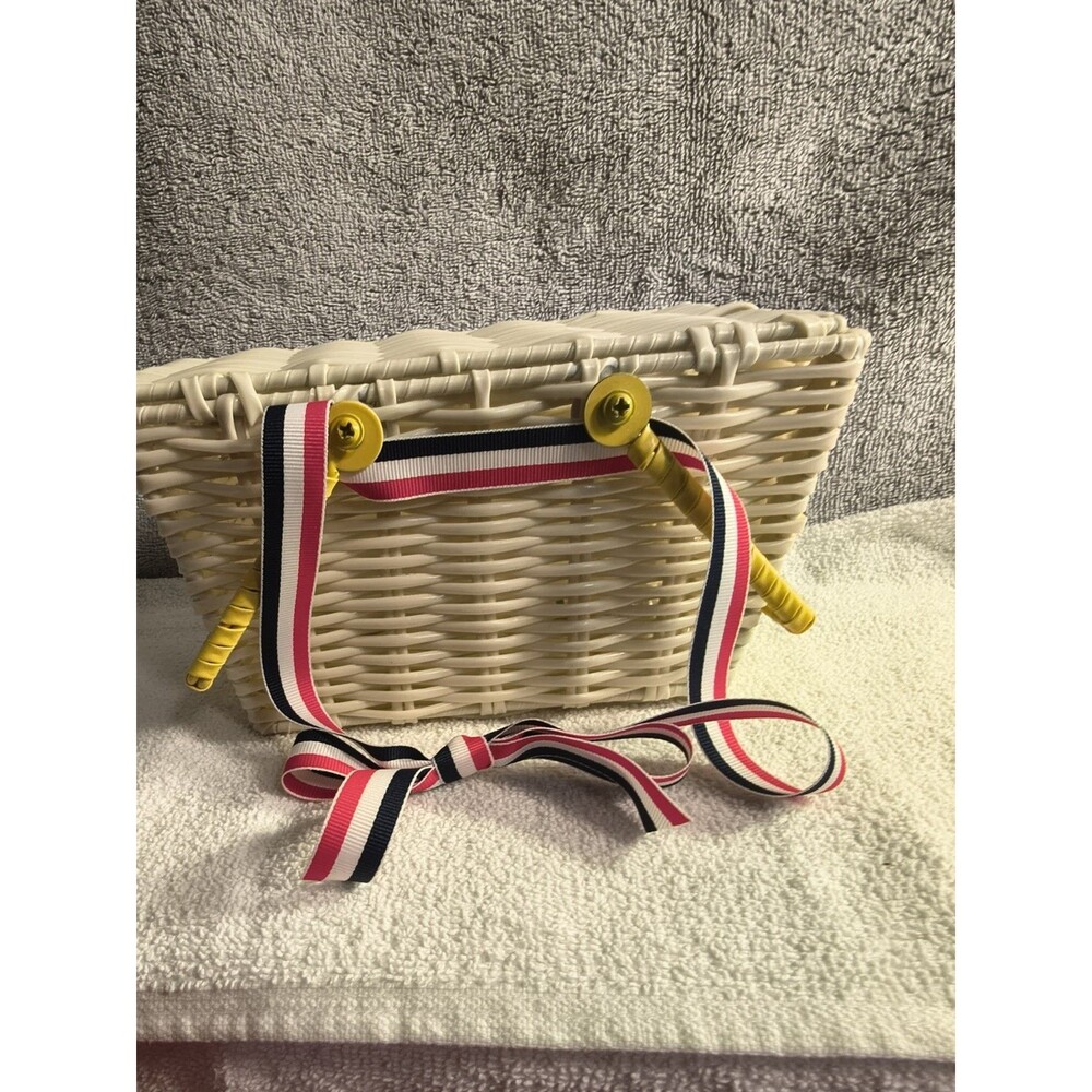 Vintage 1960s Woven Plastic Wicker Basket Purse Yellow Handles Grosgrain Bow Vtg - Picture 3 of 6